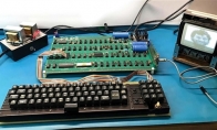 乔布斯打造苹果首款电脑Apple-1拍卖：271万元成交